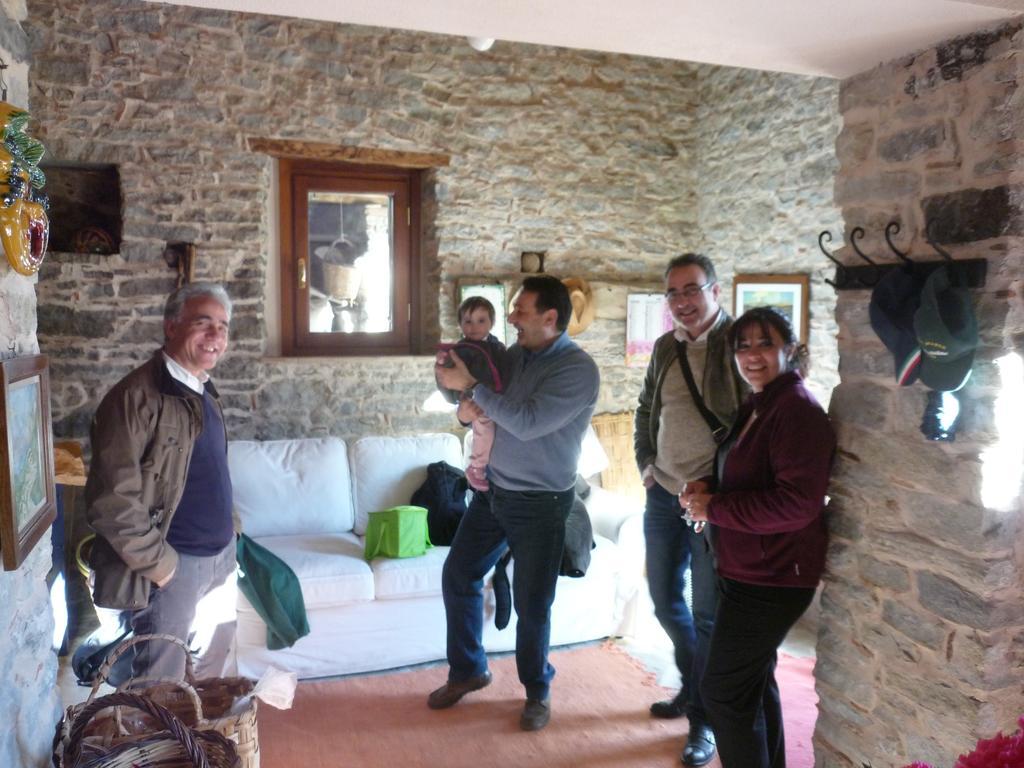 Rocca Del Vento Bed & Breakfast San Pantaleone ภายนอก รูปภาพ