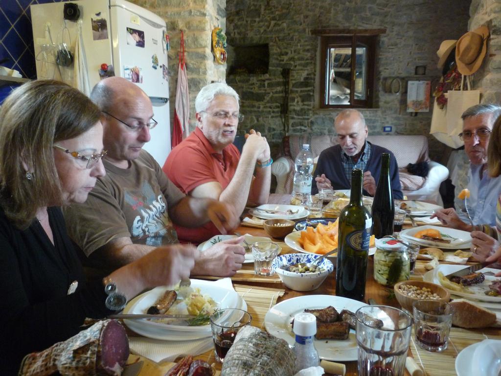 Rocca Del Vento Bed & Breakfast San Pantaleone ภายนอก รูปภาพ