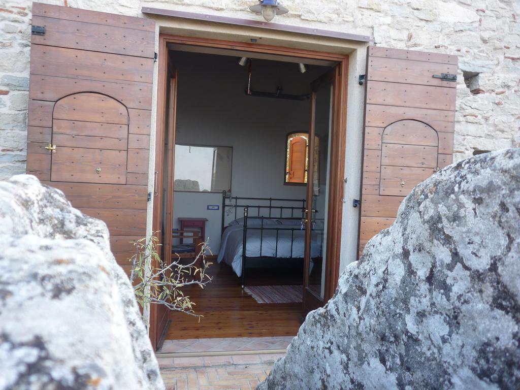 Rocca Del Vento Bed & Breakfast San Pantaleone ห้อง รูปภาพ