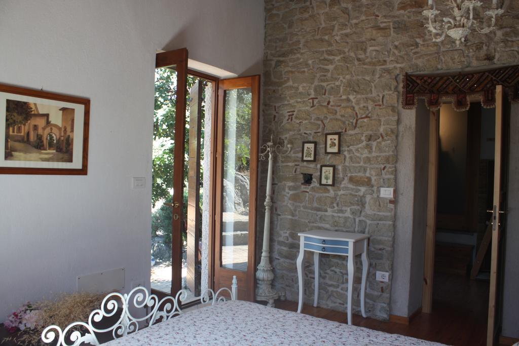 Rocca Del Vento Bed & Breakfast San Pantaleone ภายนอก รูปภาพ